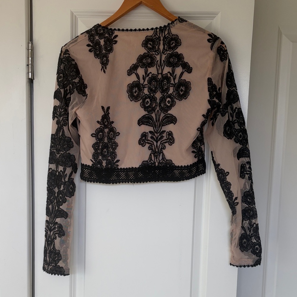 Altar'd State Black Floral Embroidered Sheer V-Neck Crop Top on Nude - Picture 3 of 7